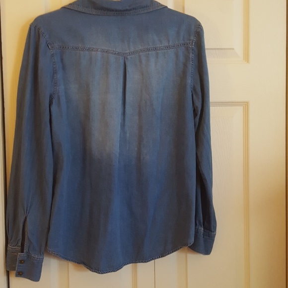 Jeans top. - Picture 4 of 7